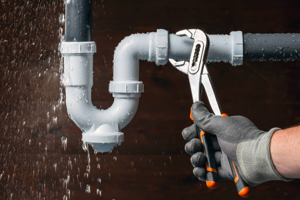 Professional Gas Line Repair technician working in Fairview, OK